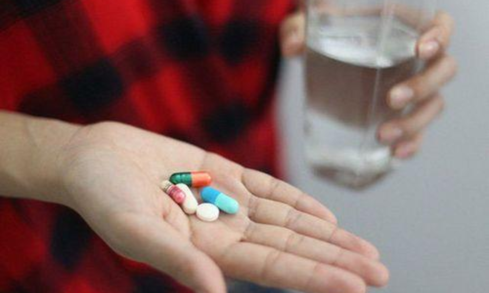 Lạm dụng thuốc sinh lý có thể khiến cơ thể lệ thuộc và suy giảm tự nhiên